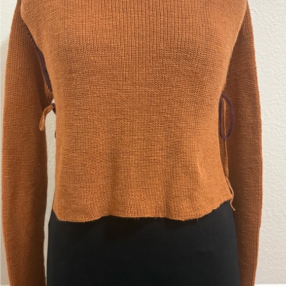 Zara Orange and Purple Crew Neck Sweater - Picture 3 of 9